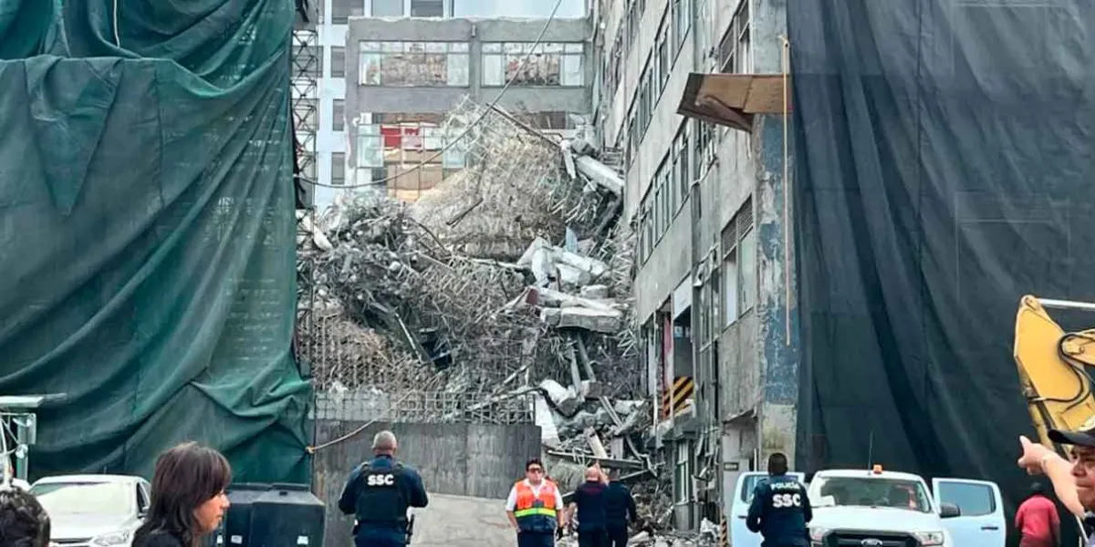 Colapso de edificio en San Antonio Abad deja un muerto y dos desaparecidos