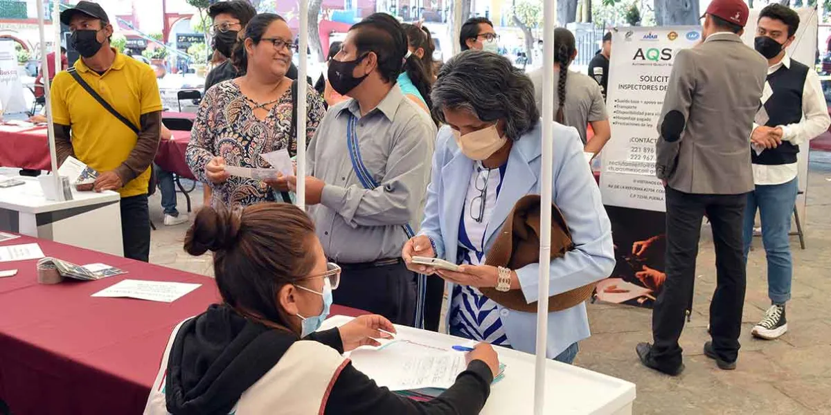 Puebla crea más de 2 mil empleos en febrero de 2026, pero mantiene caída anual en empleo formal