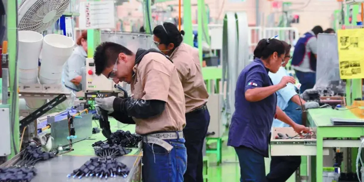 México alcanza récord histórico de empleo formal en febrero | Mañanera del Pueblo 2 de Marzo 2026