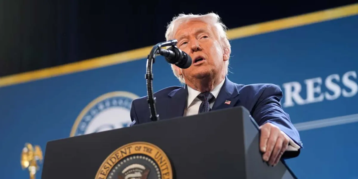 Trump amenaza a Irán: “Si bloquean el petróleo, EE. UU. responderá veinte veces más fuerte”