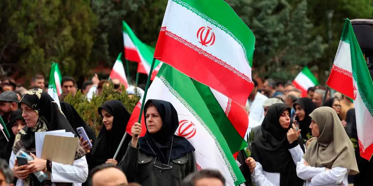 Cadenas humanas protegen centrales eléctricas y puentes de Irán