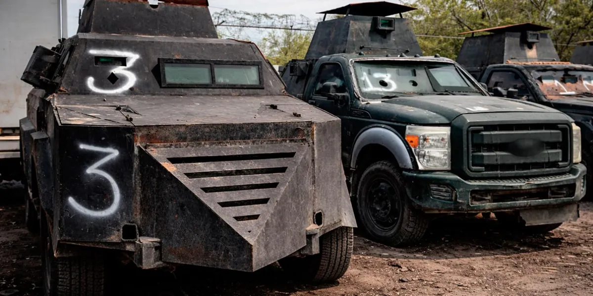 Los monstruos del crimen terminan destruidos; FGR pulveriza 18 blindados artesanales en Reynosa