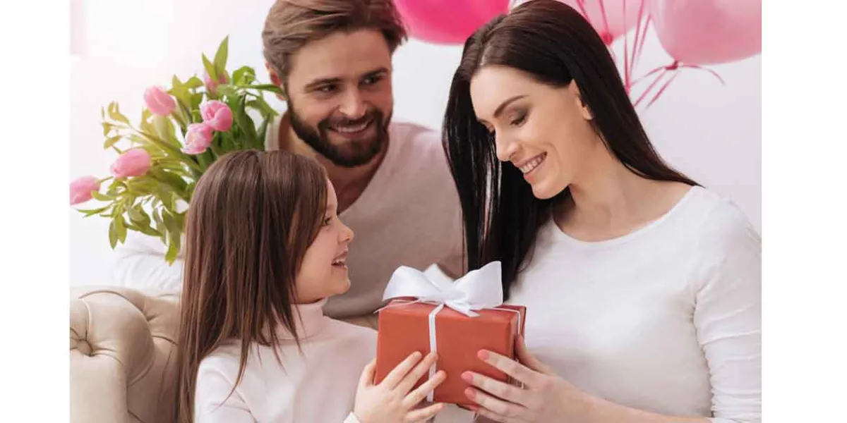 Día de la Madre: los regalos de belleza más deseados para consentir a mamá