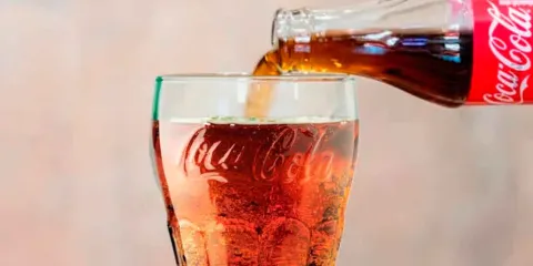 ¿Quieres los vasos dela marca Coca Cola? Aquí te decimos como obtenerlos