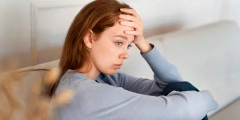 Crisis de bienestar integral en la Generación Z: un llamado urgente a la acción