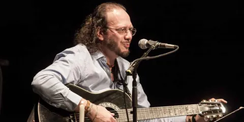 Lo mejor de la trova con Fernando Delgadillo y Alejandro Filio en el Metropolitano