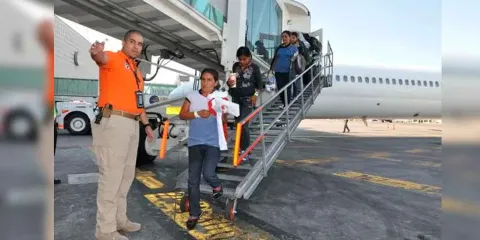 Donald Trump a deportado a 10 mil 485 mexicanos 