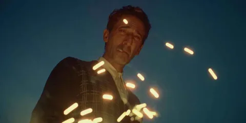 "El Brutalista" cinta nominada con Adrien Brody llega a los cines