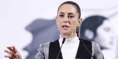 Sheinbaum llama a erradicar el nepotismo: Morena no postulará familiares en 2027