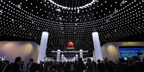 El gigante Huawei afirma que seguirá en México pese a los aranceles de Trump 