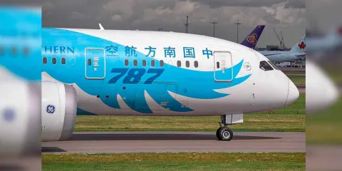 China propina golpe a EU en su guerra comercial. Cancela compras a Boeing