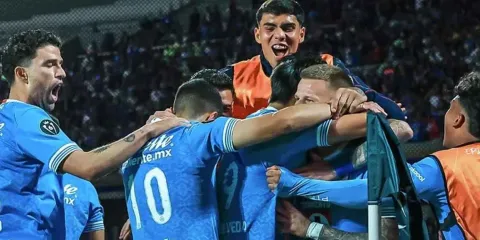 Cruz Azul derrota a América y asegura su pase a las semifinales de la Concachampions