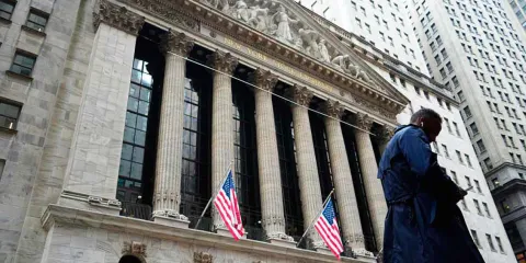 Demócratas acusan a Trump de manipular Wall Street a su beneficio