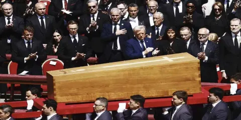  Errores de etiqueta y controversias en el funeral del papa Francisco: lo que no pasó desapercibido