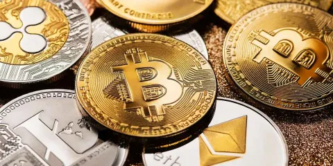 Las criptomonedas Bitcoin y Ethereum colapsan a un 16 %, el retroceso del miedo