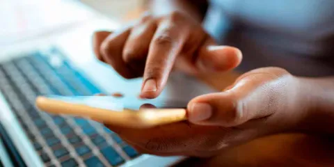 Cuidado con los avisos de trabajo