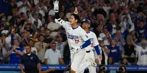 VIDEO. Ohtani hace historia y mantiene invictos a los Dodgers
