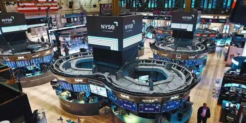 Trump abre la puerta a la negociación mientras Wall Street sufre una caída histórica del 14% por los aranceles
