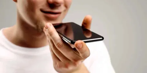 Llamar a mamá alivia el estrés tan eficazmente como un abrazo, según estudio