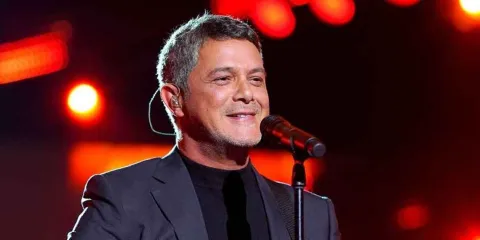 Alejandro Sanz estrena proyecto musical y anuncia gira