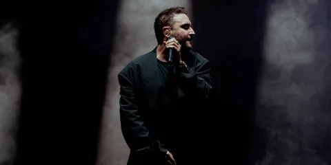 Reik hizo gozar a miles de fans que abarrotaron el Teatro del Pueblo: Víctor Varelaa