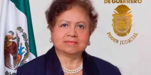 Detienen a exmagistrada Lambertina Galeana por destruir videos de la 'Noche de Iguala'