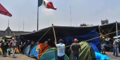 Fracasa mesa de diálogo entre Sheinbaum y CNTE; magisterio decidirá en consulta si levanta plantón en CDMX