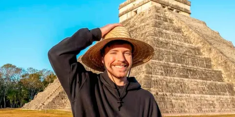 MrBeast explora piramides mayas y enciende las redes por acceso a zonas restringidas