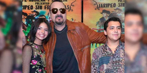 Nodal ya le había "echado el ojo" a Angela desde que tenía 13 y el 18 años