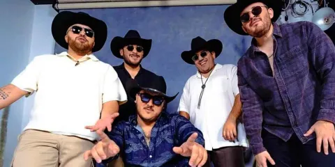 Después de apoyar a Trump ahora Grupo Frontera reprueba redadas contra migrantes