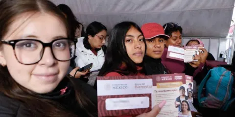 Cómo registrarse en Jóvenes Construyendo el Futuro y recibir $8,480 pesos