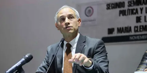 López-Gatell representará a México en la OMS 