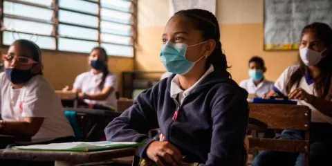 SEP publica calendario escolar 2025-2026: habrá más vacaciones