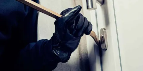 CDMX endurece penas por despojo: hasta 22 años de cárcel sin derecho a fianza