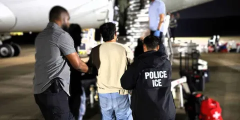 Congreso de EU aprueba plan de Trump: buscan un millón de deportaciones al año
