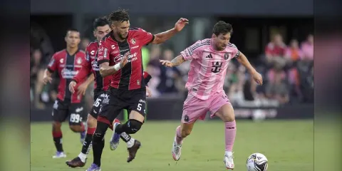 Messi brilla y hunde a Atlas; América falla en penales en la Leagues Cup