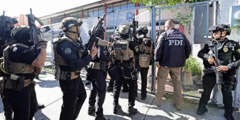 Reclama despido y toma rehén en gimnasio en la CDMX; es abatido por la policía