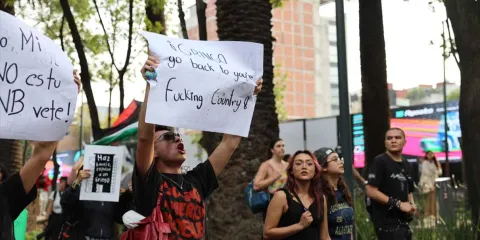 Sheinbaum critica rechazo a extranjeros en protesta por gentrificación