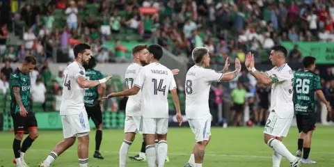 Sin Messi y con gol de Mora, la Liga MX cae ante MLS 3-1