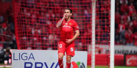 Toluca inicia defensa del título con victoria ante Necaxa en el Apertura 2025