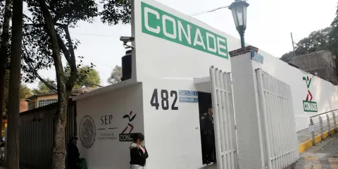 “Llevamos más de dos meses sin cobrar”: trabajadores denuncian que Conade no les paga su sueldo