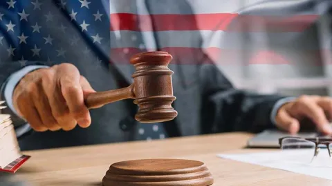 Corte de apelaciones de EU declara ilegales la mayoría de aranceles de Trump