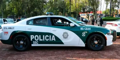 Por qué no aplica la Ley Olimpia en el video de policías en patrulla de la CDMX