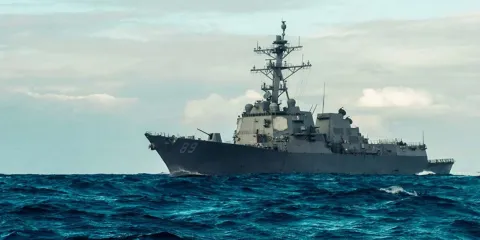 Sheinbaum confirma operación naval de EU en Caribe y Sudamérica