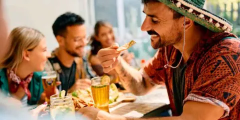 Fiestas Patrias y DIABETES: recomendaciones para celebrar de forma segura 