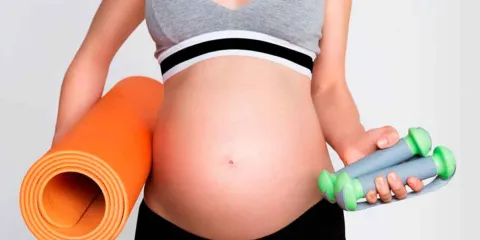 Entrenamiento de fuerza durante el embarazo: beneficios, pautas y seguridad