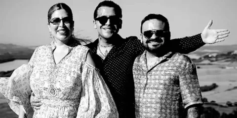 Nodal prescinde de su padre como representante y Pepe Aguilar toma el control de su carrera