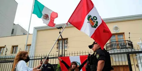 Polémica viral: peruanos aseguran que el tequila, los tacos y el Día de Muertos les pertenece