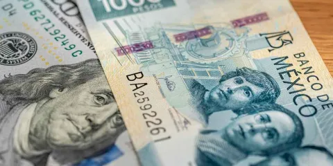 Remesas en México caen 4.7% en julio 2025: Banxico reporta menor número de envíos