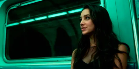 Tilly Norwood: la primera actriz creada con inteligencia artificial divide a Hollywood